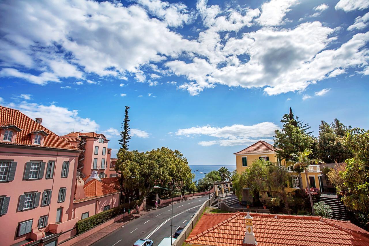 Quinta Miramar Aparthotel Funchal  Exterior photo